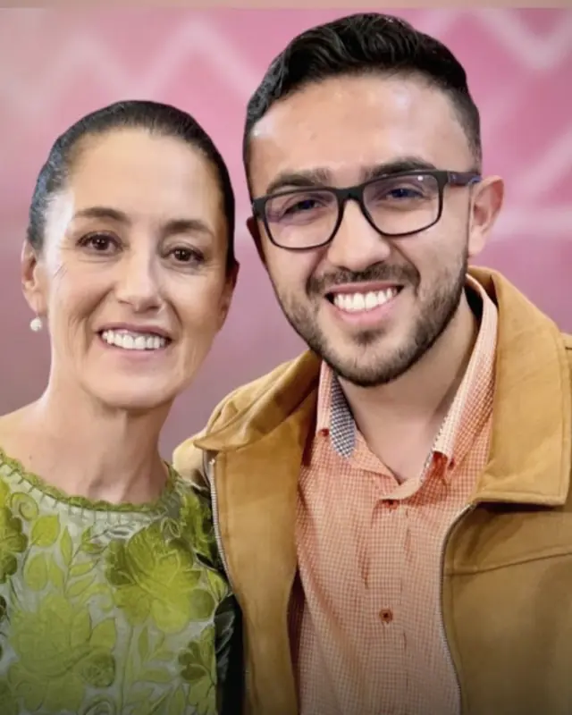 Roberto Patiño Miranda con la Dra. Claudia Sheinbaum Pardo